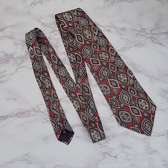 Christian Dior 100% Silk Men's Tie - Picture 3 of 7